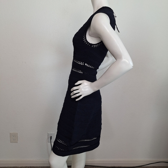 Cupcakes & Cashmere “NEW” Preppy Navy Blue Ink Rib Knit Minimalist Midi Dress XS - Picture 8 of 12